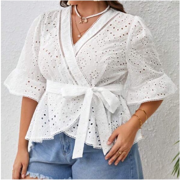 Plus White Eyelet Belted Blouse - Picture 4 of 5
